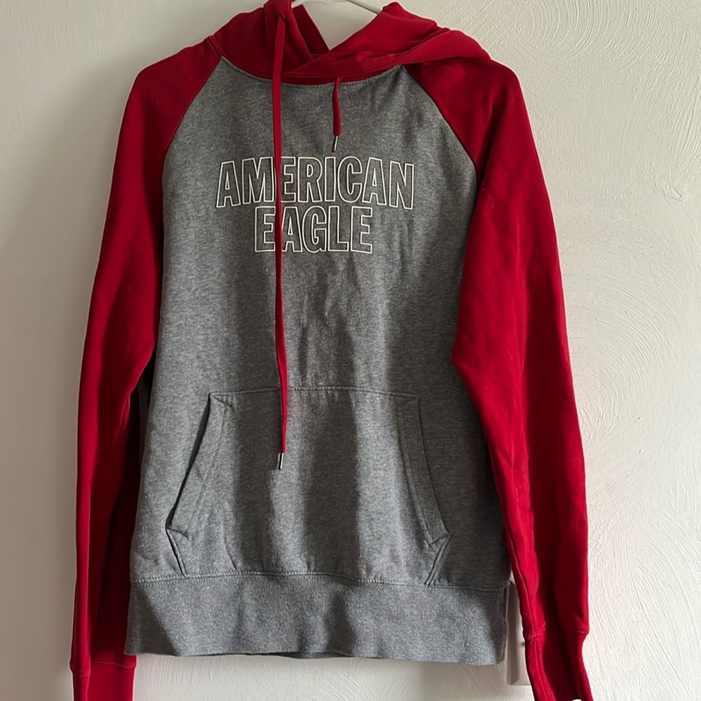 American Eagle- Small Hoodie